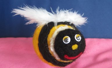 gefilzte Biene, Quelle C. König